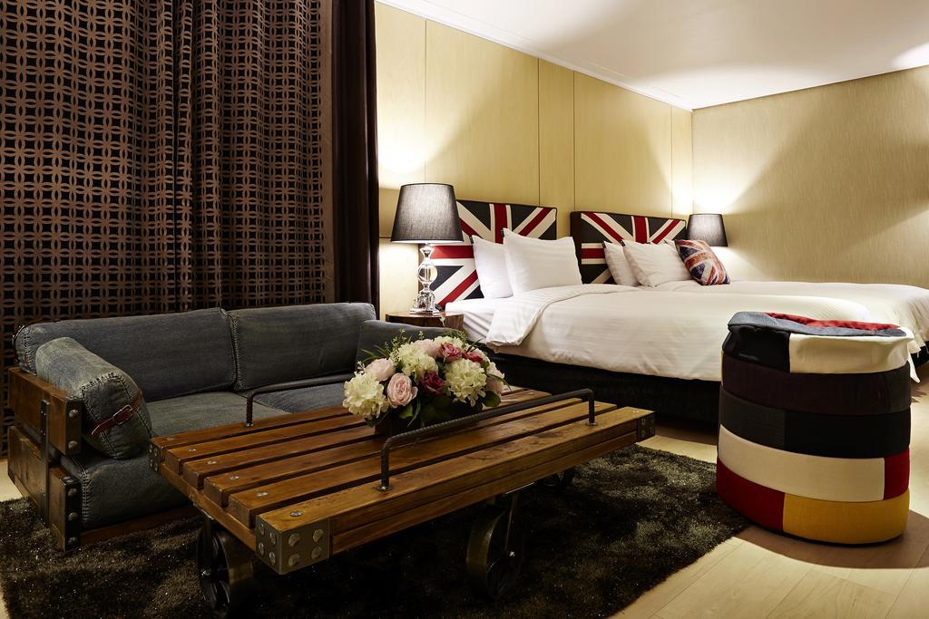 Hotel Namoo Cheong-Ju Cheongju Esterno foto